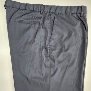 Nike Men's golf shorts size 42 black